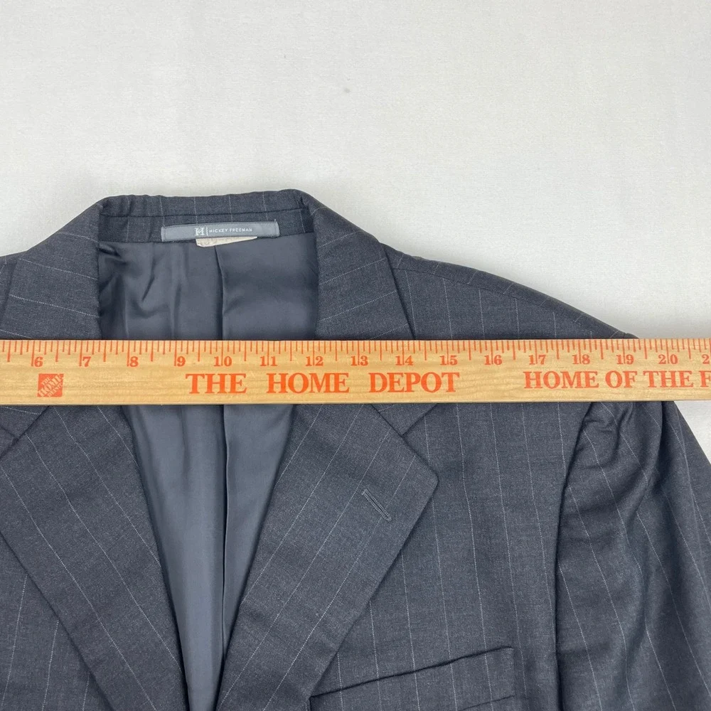Hickey Freeman Loro Piana Tasmanian Super 120 Pinstripe Blazer 43R Charcoal Grey